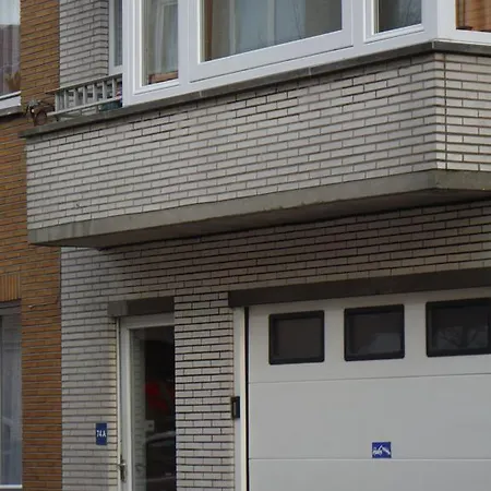 Iris Apartment